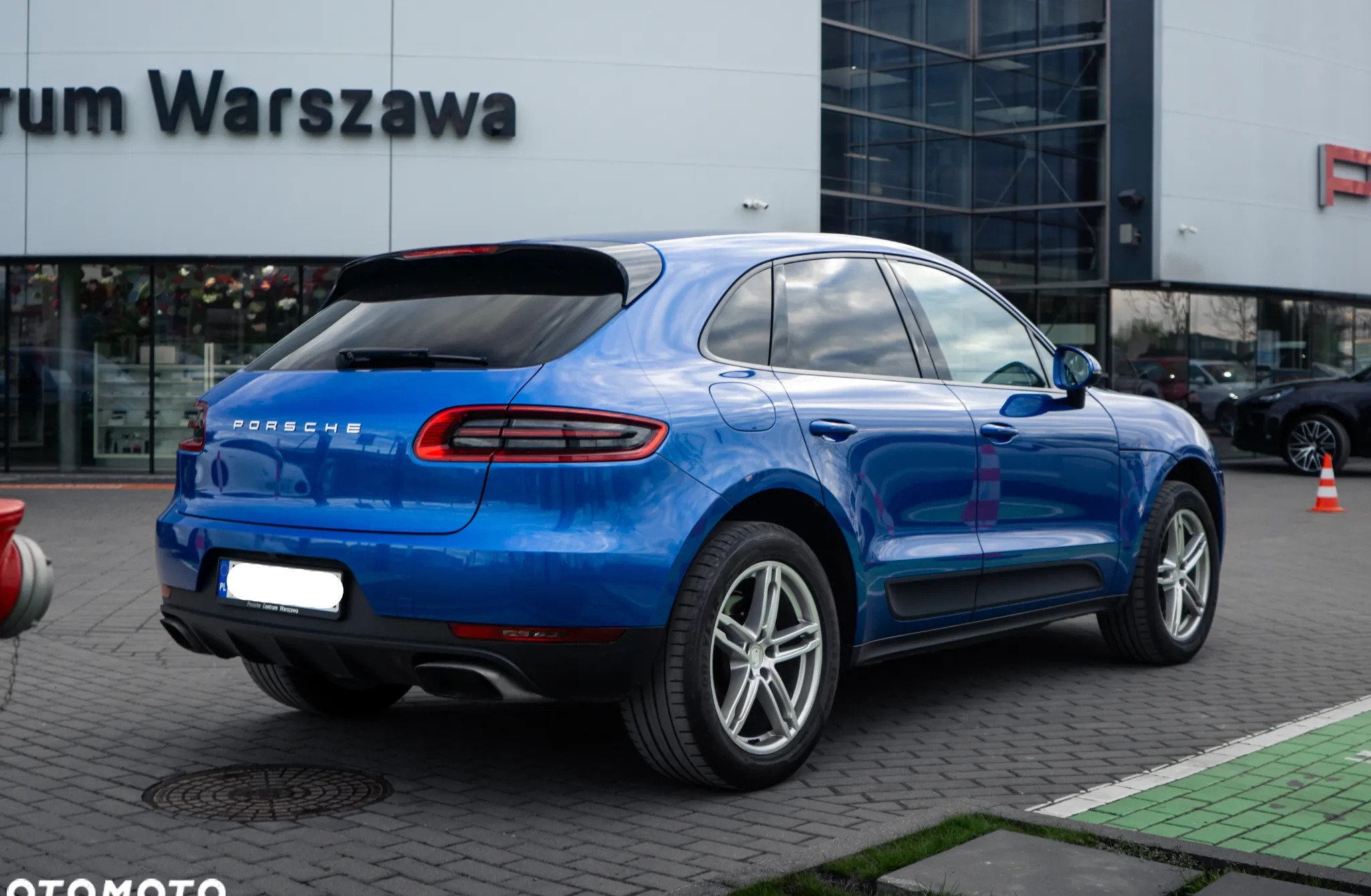 Porsche Macan cena 159500 przebieg: 180100, rok produkcji 2017 z Warszawa małe 254